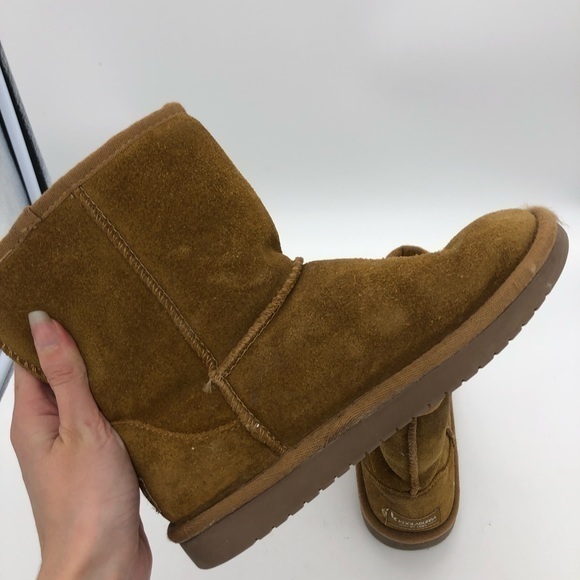 UGG Women’s Chestnut Brown Suede Shearling Lined Classic Short II Boots Size 5.5 - Picture 8 of 13